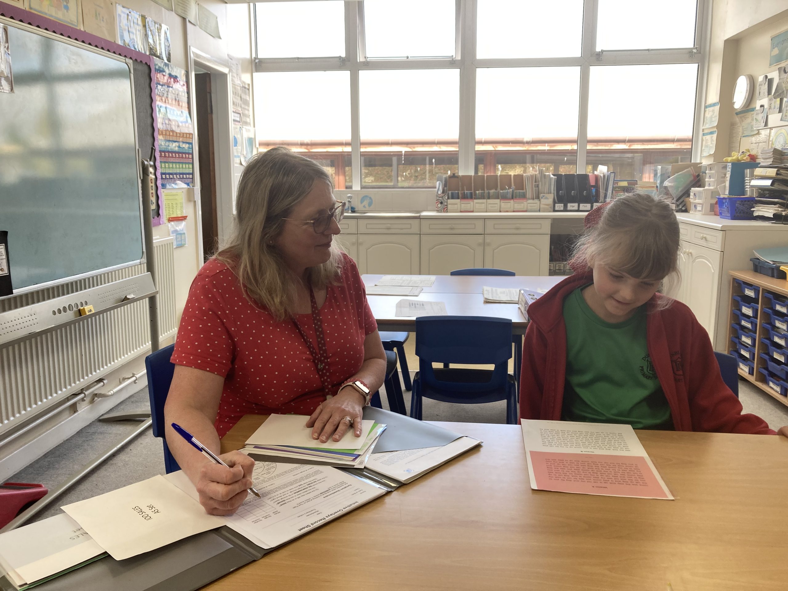 Seona and a learner