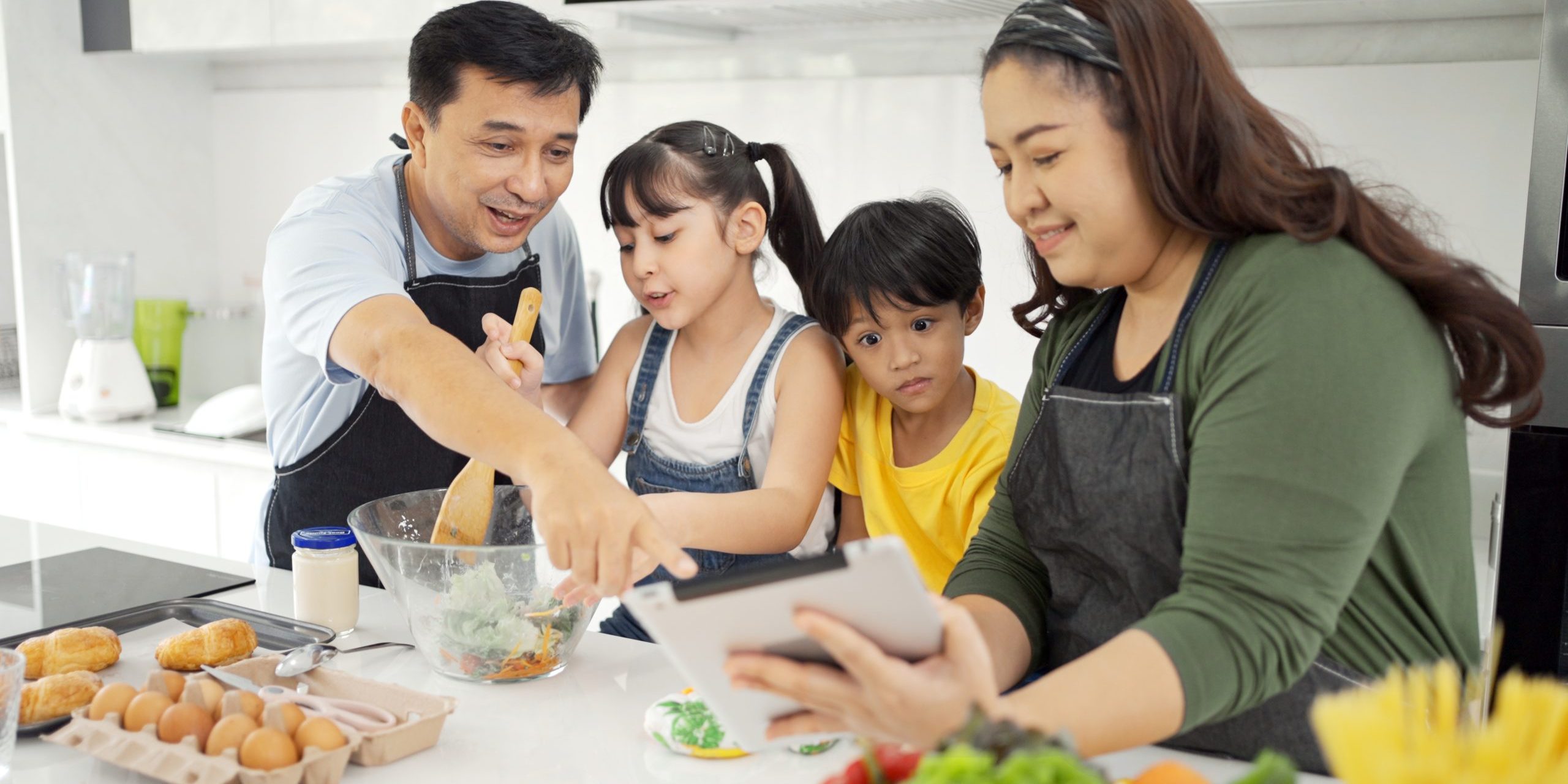 Family cooking